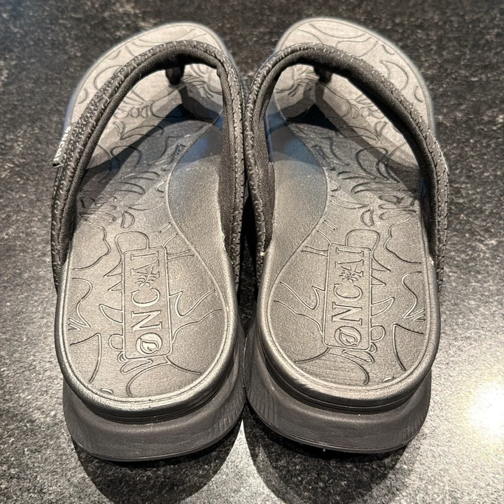 NWOT NCAI orthopedic flip flops, size 11 - Picture 3 of 5